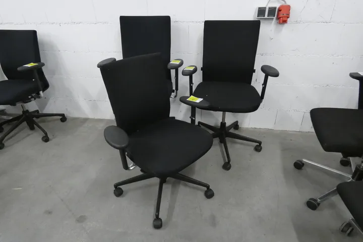 3x Vitra Bürostuhl